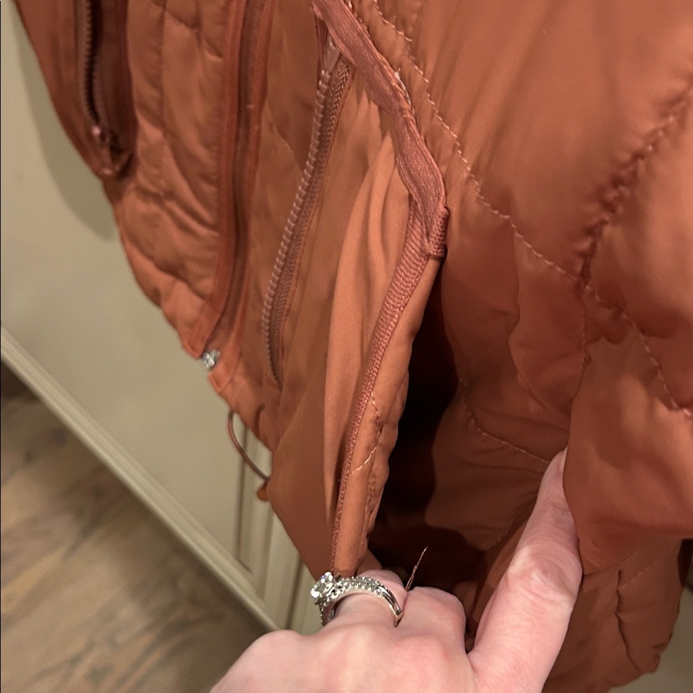 Women's Rust Padded Jacket - Picture 6 of 9